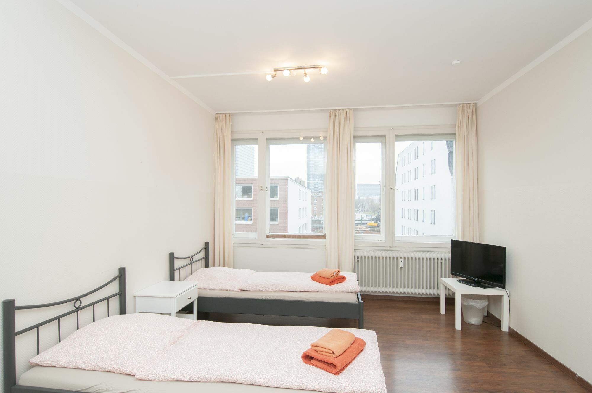 City-Appartements Nordkanalstrasse - Monteurunterkunft هامبورغ المظهر الخارجي الصورة